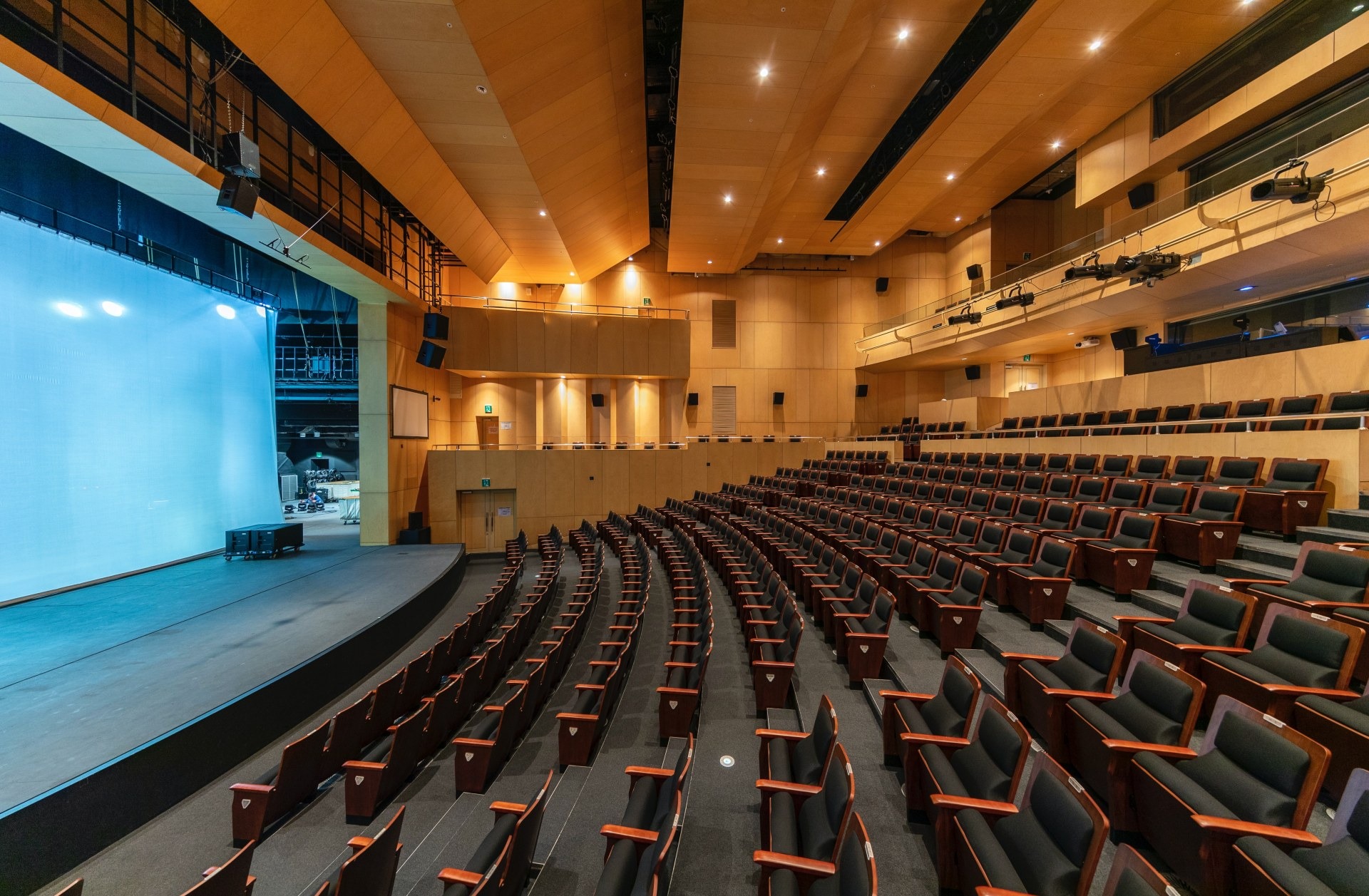 luxury auditorium in dubai